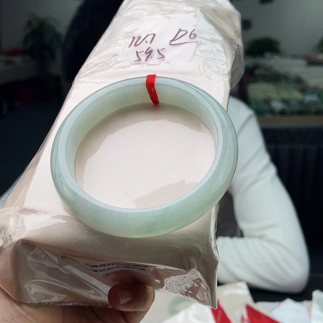 翡翠未镶嵌手镯拍一发一