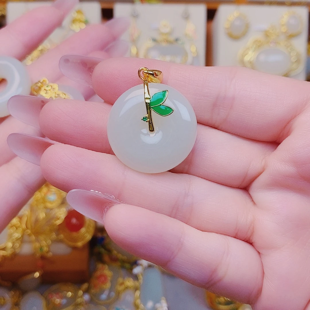 颈饰银S925镀金镶嵌和田玉