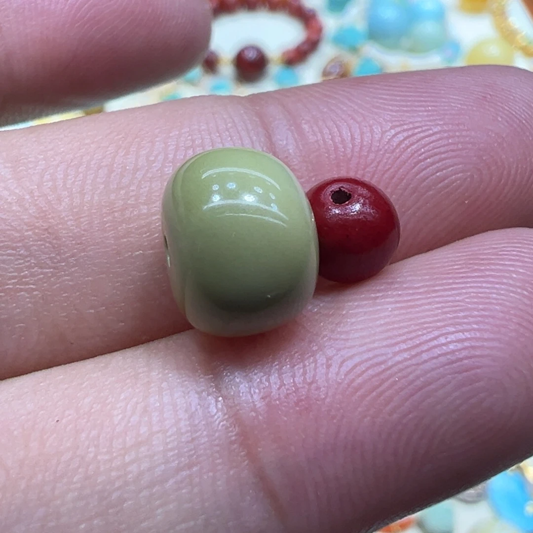 颈饰未镶嵌南红玛瑙