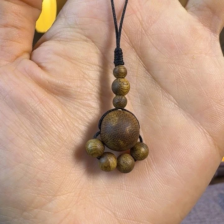 沉香手串叫**通绿奇楠沉香DIY创意圆珠猫爪挂件