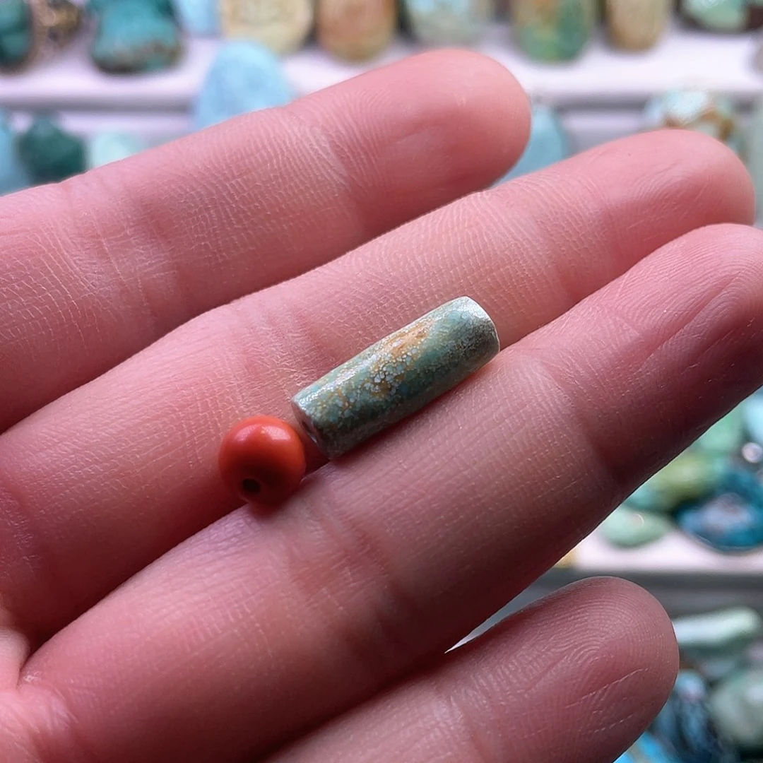 南红玛瑙颈饰未镶嵌