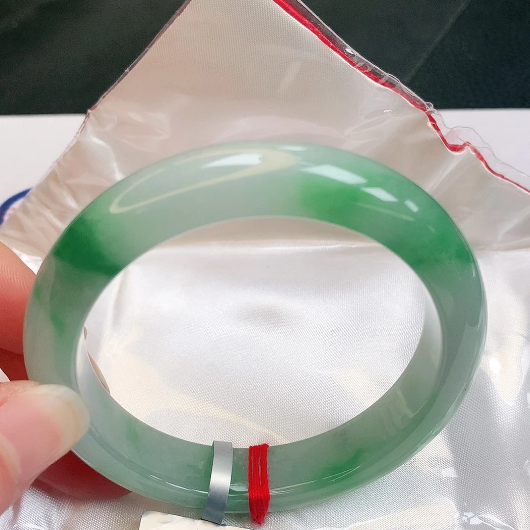 【闪购商品】翡翠手镯未镶嵌缅甸天然a货翡翠