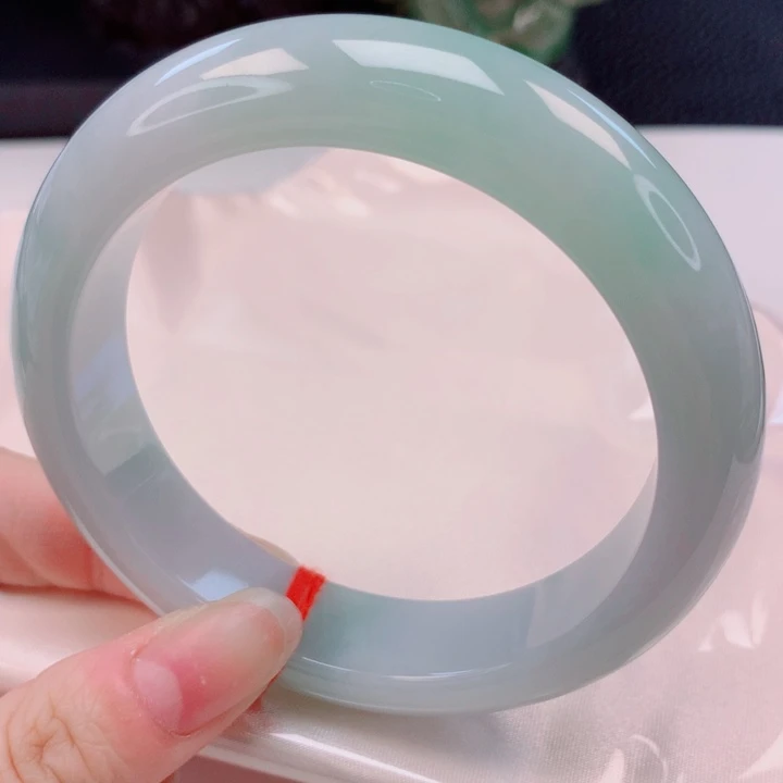 翡翠未镶嵌手镯61圈