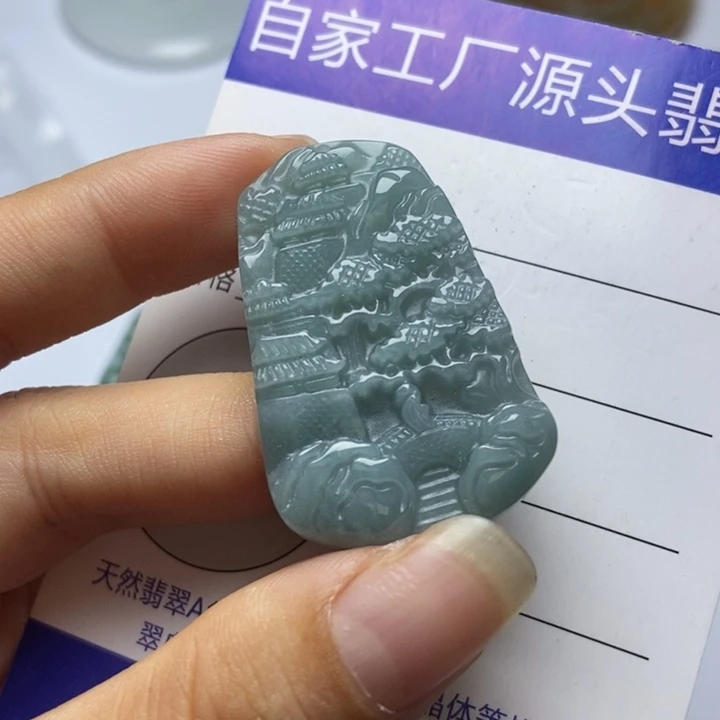 翡翠未镶嵌颈饰翡翠