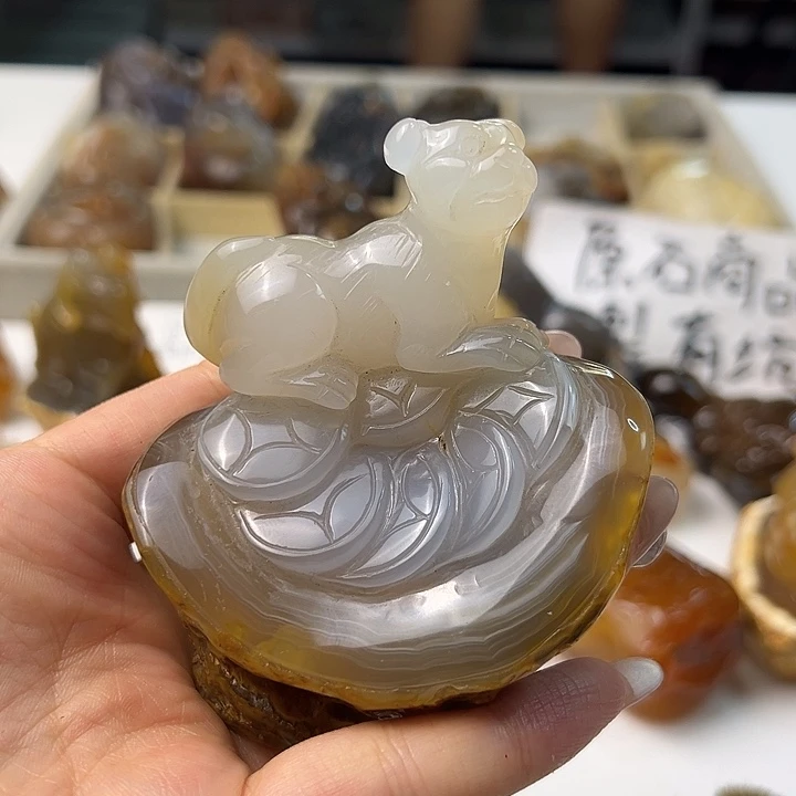 玛瑙/玉髓颈饰合金