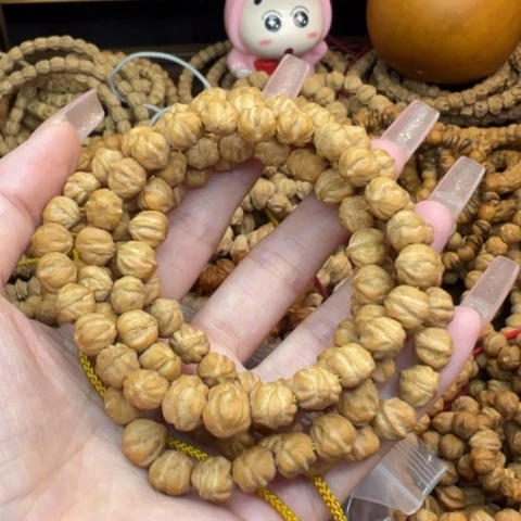 【闪购商品】吊坠柏香籽/百香籽椰****，