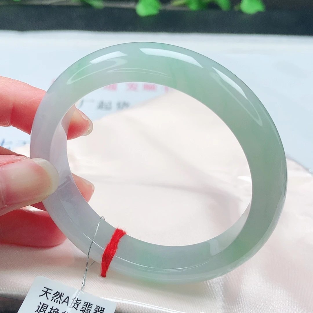 翡翠未镶嵌手镯54圈
