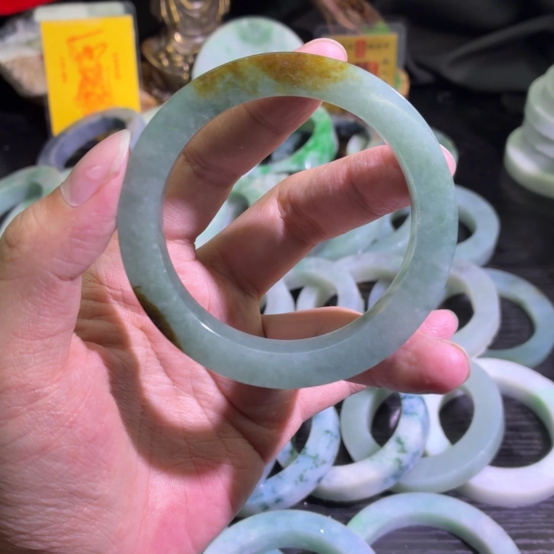 定制翡翠未镶嵌天然翡翠A货毛胚手镯定制