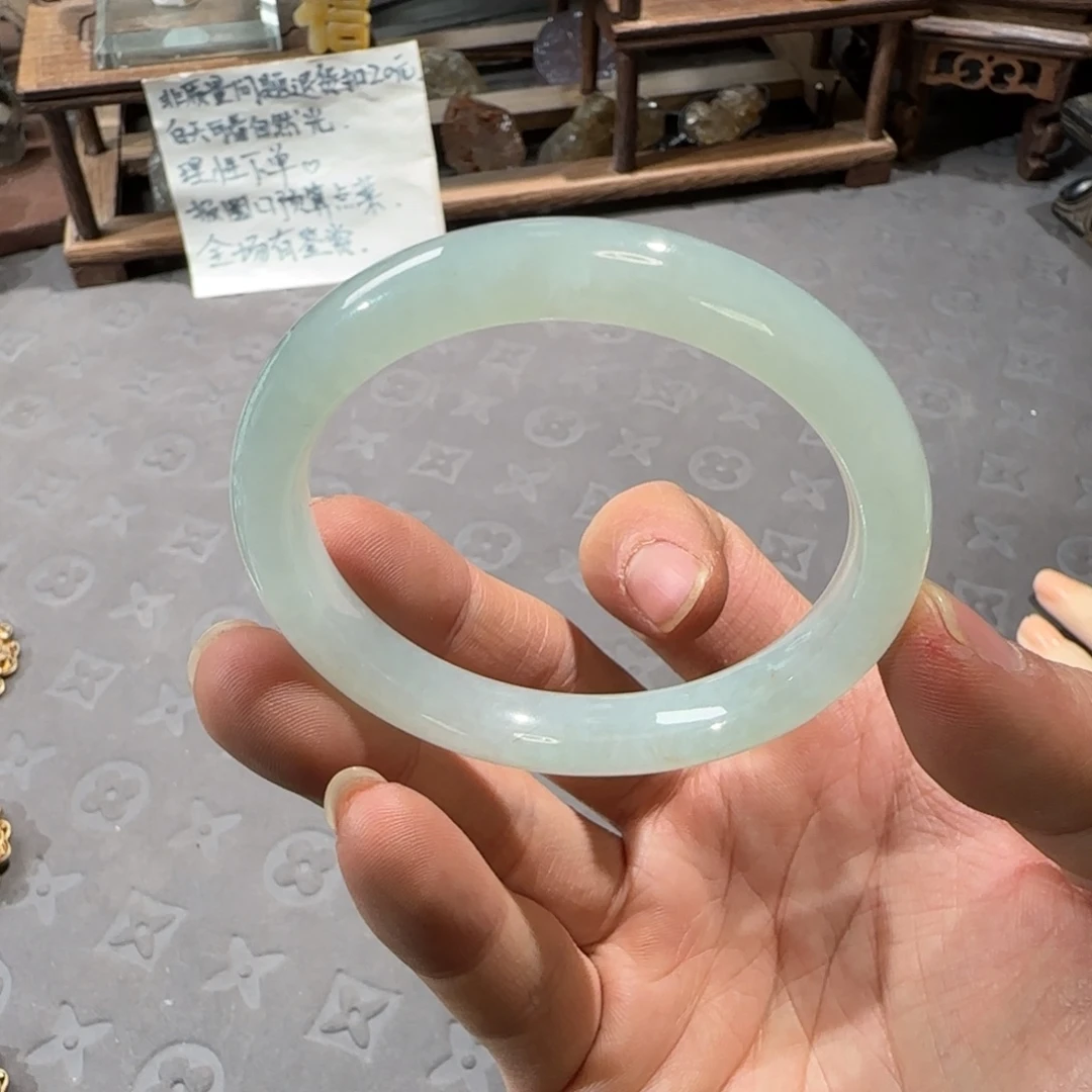 翡翠未镶嵌手镯53.5圈口