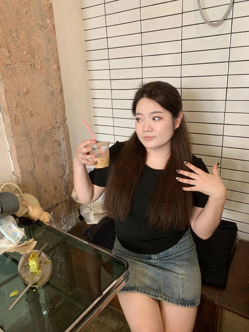 {爽家}黑色蝴蝶结T恤微胖胖MM显瘦黑色上衣镂空百搭胖瘦都能穿