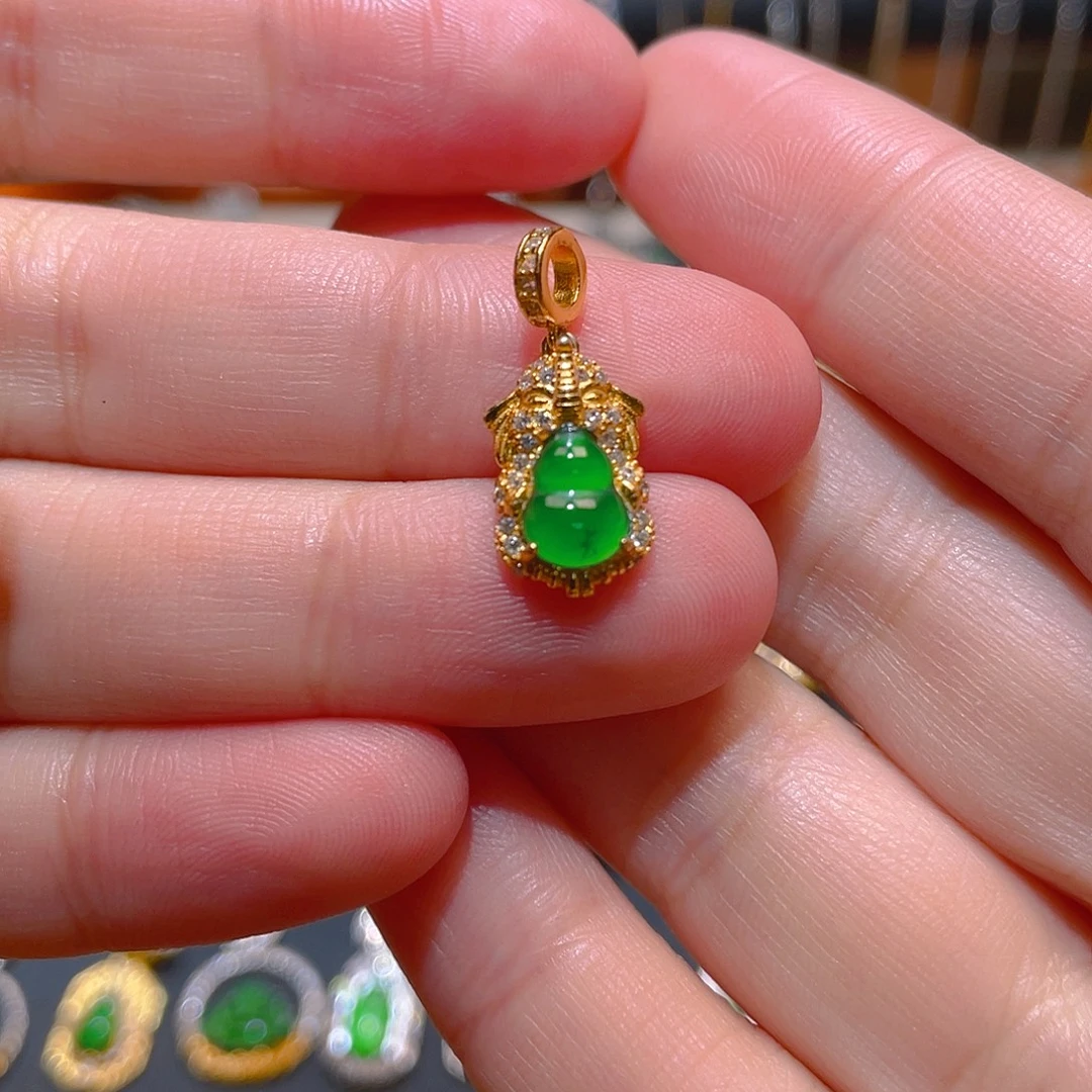 莫***小翡翠银S925镶嵌吊坠(不含链)