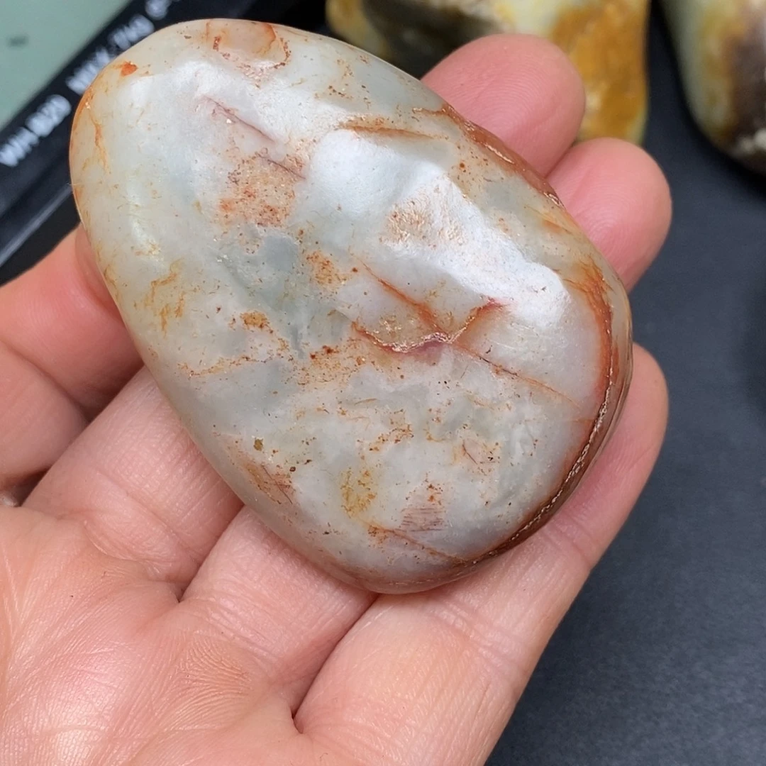 和田玉未镶嵌珠宝奇石