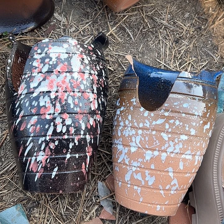 红陶口12,5高19瑕疵