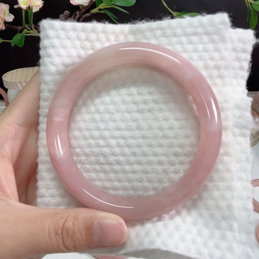 未镶嵌手镯石英质玉A***_