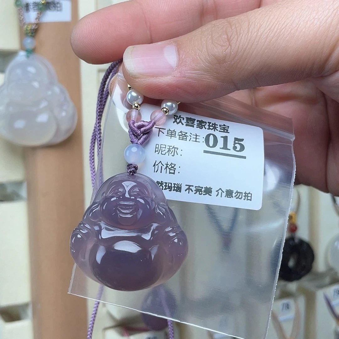 玛瑙/玉髓颈饰未镶嵌没****?