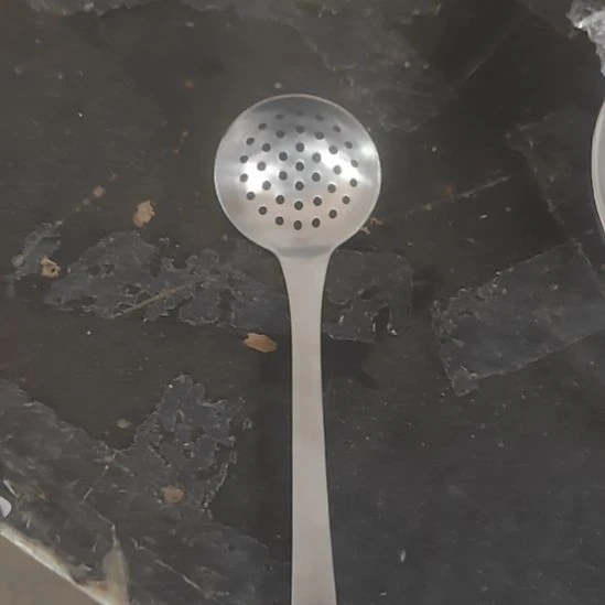 瑕疵品火锅勺，，，，