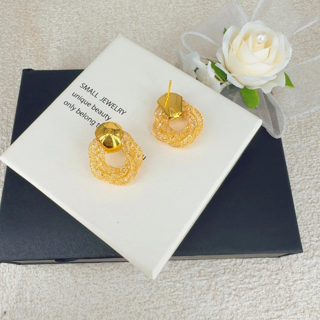 铜合金耳饰 新款耳环090不易掉色简约轻奢高级感时尚个性