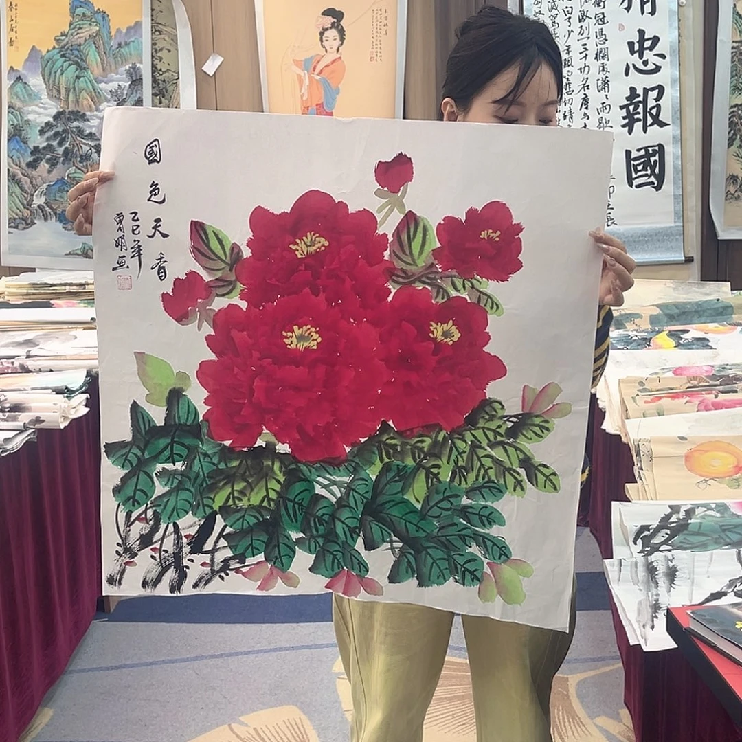 国画美女今天早上画画