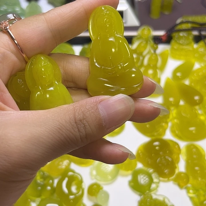 蛇***吉蛇纹石玉未镶嵌颈饰