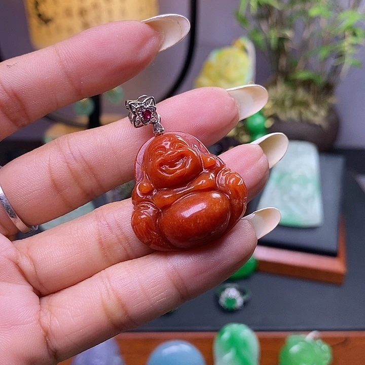 翡翠未镶嵌吊坠(赠链)