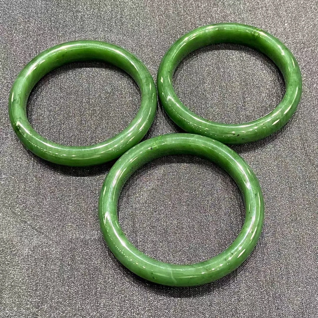 和田玉16383【手镯】多样性发一个