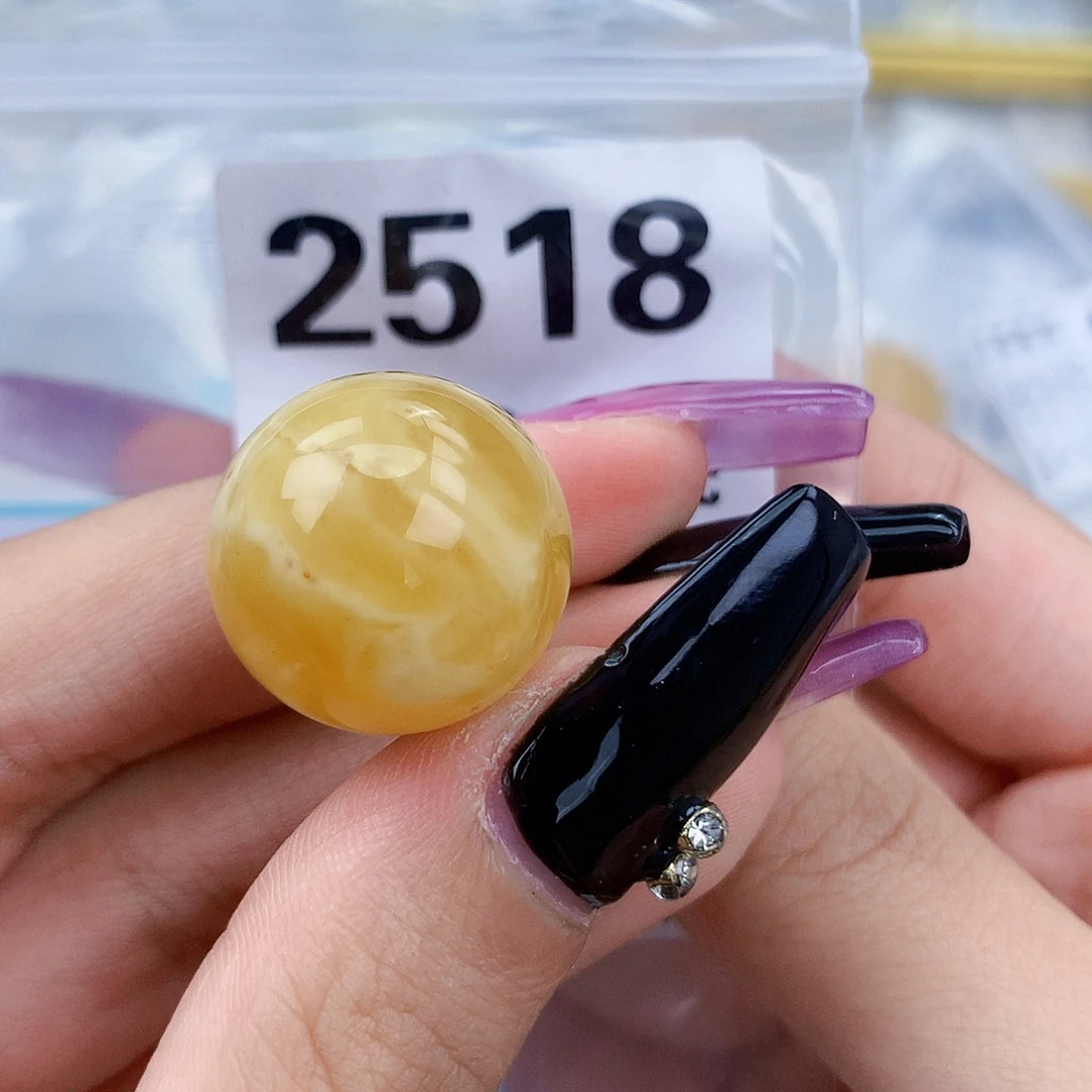 琥珀未镶嵌珠宝奇石19.3粉
