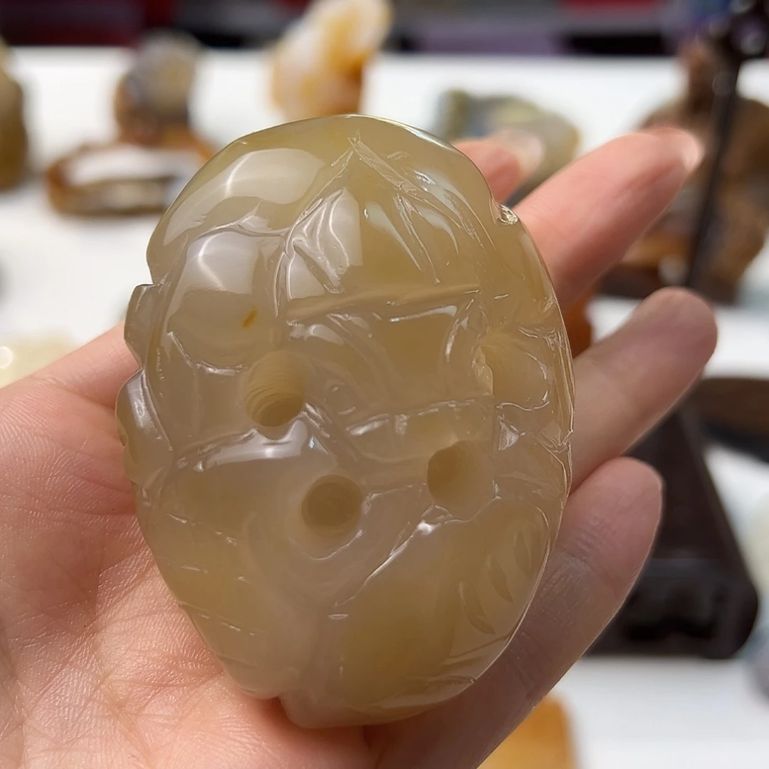 玛瑙/玉髓颈饰未镶嵌