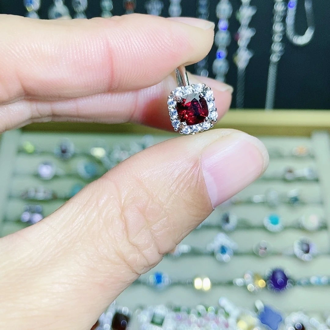 【闪购商品】未镶嵌戒指石榴石