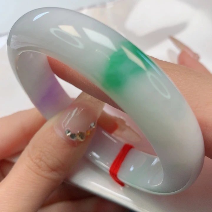 【闪购商品】翡翠手镯未镶嵌54+圈