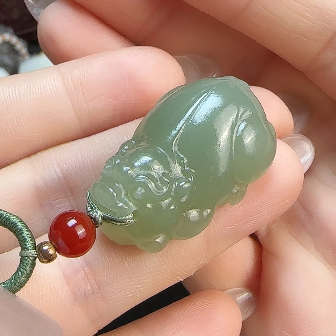 和田玉未镶嵌颈饰定制发货