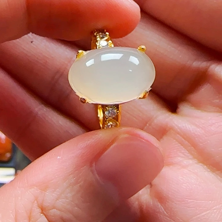 石英质玉（黄龙玉）未镶嵌1