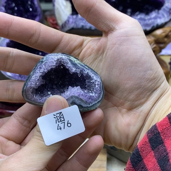 水晶大型摆件（非配饰）未镶嵌