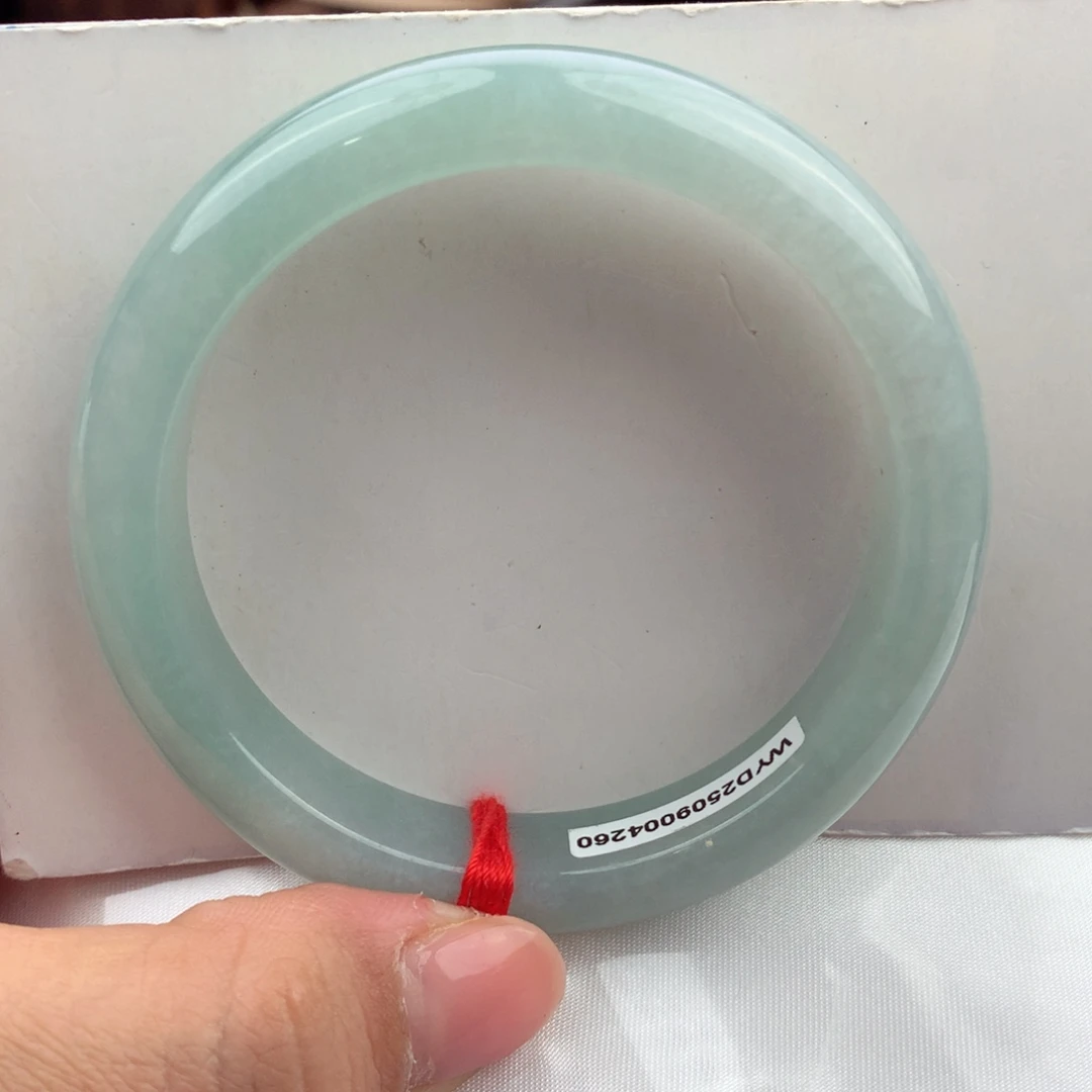 翡翠未镶嵌手镯纯天然