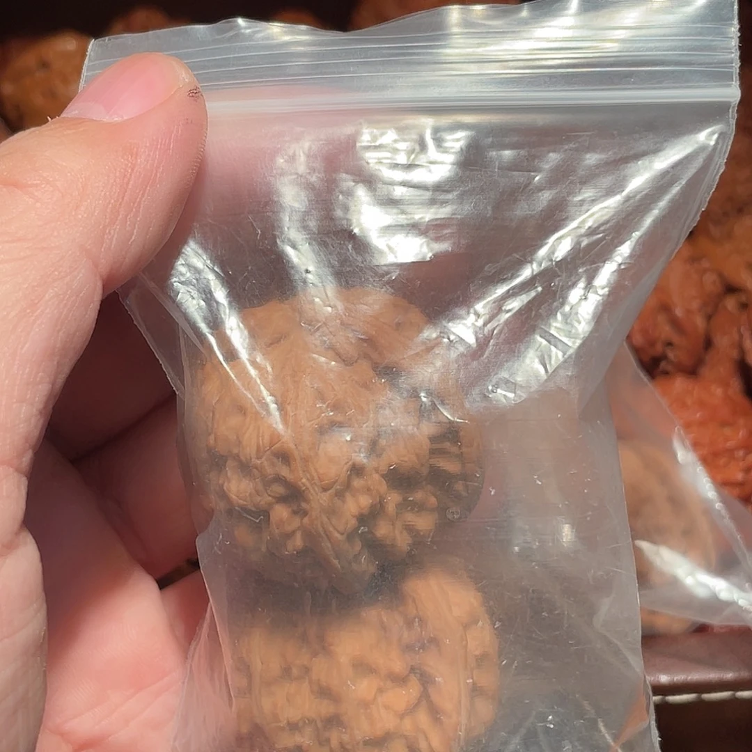 ꕥ***ঞ文玩核桃吊坠白狮子