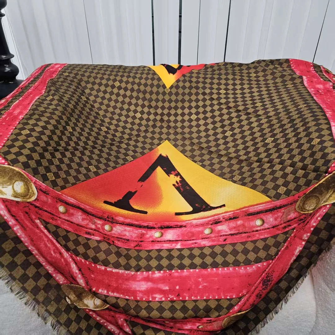 99新 LouisVuitton/路易威登  海囤J/LV/丝巾140*140/my50687