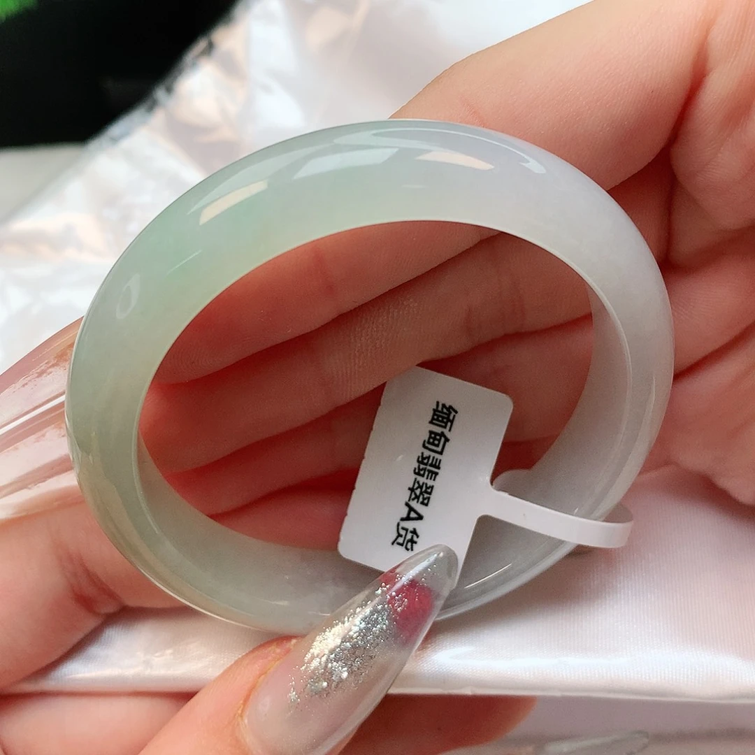 未镶嵌手镯翡翠正圈51