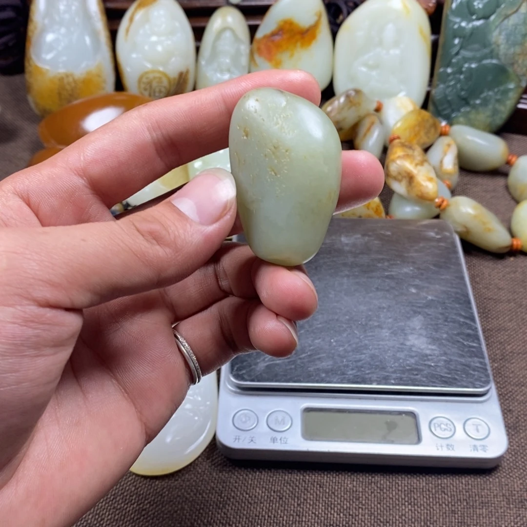 和田玉未镶嵌挂件