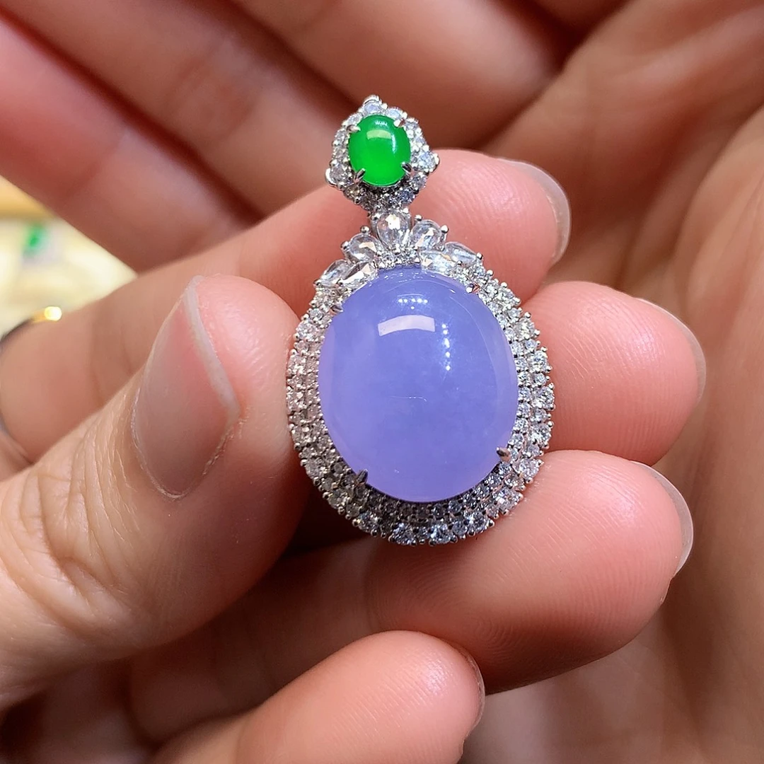 翡翠吊坠(不含链)18K金镶嵌