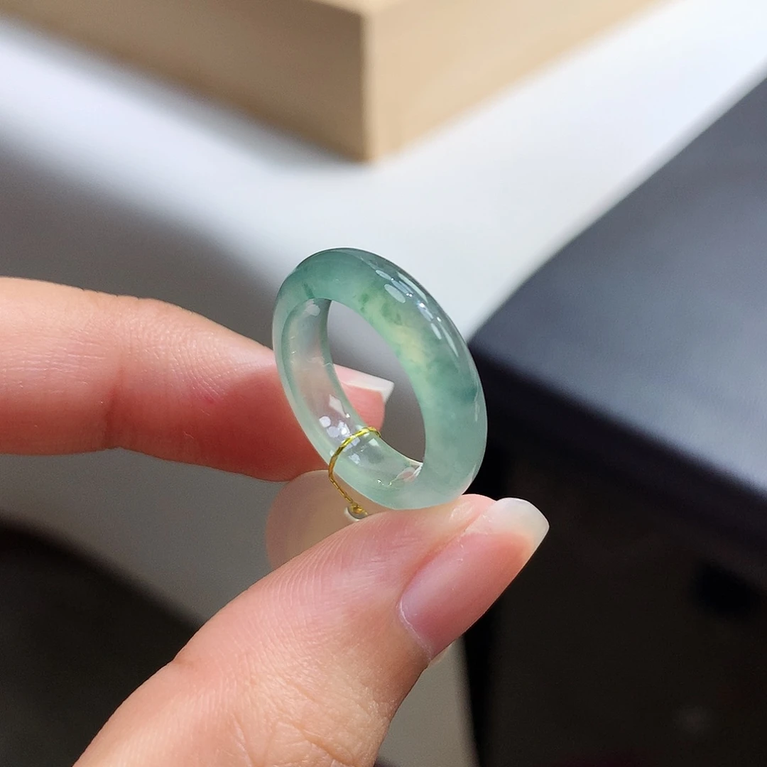 未镶嵌戒指翡翠9圈