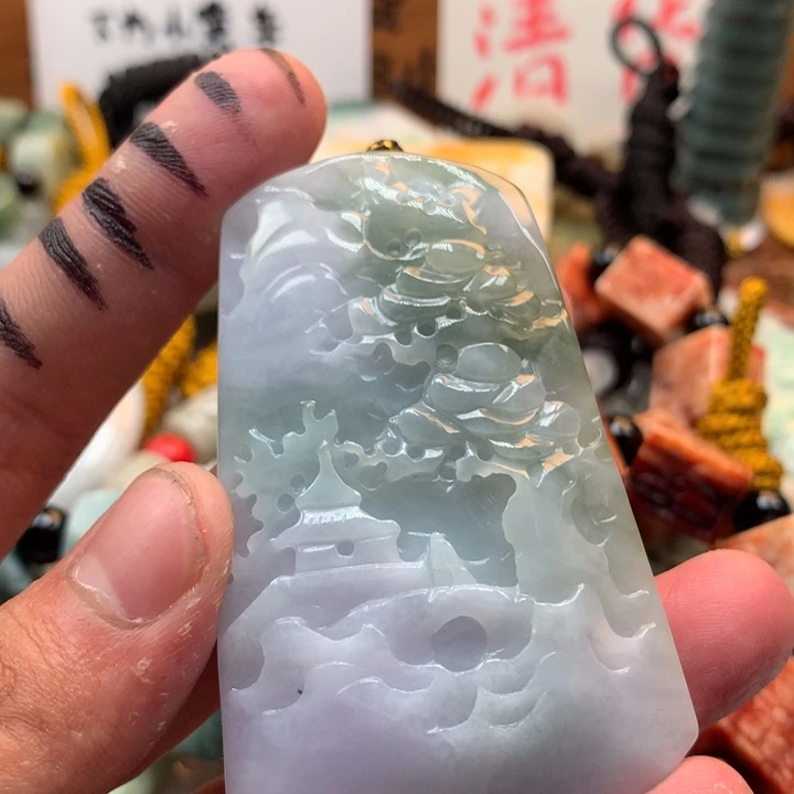 翡翠未镶嵌颈饰保真天然a货翡翠