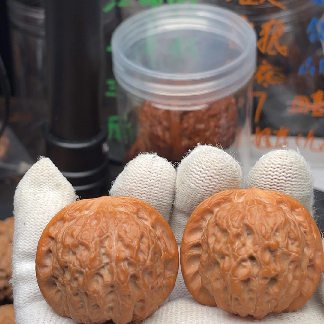 十***声吊坠文玩核桃血麒麟