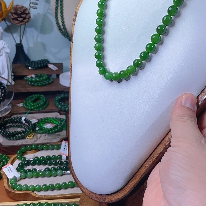 富***友和田玉（碧玉）未镶嵌颈饰10