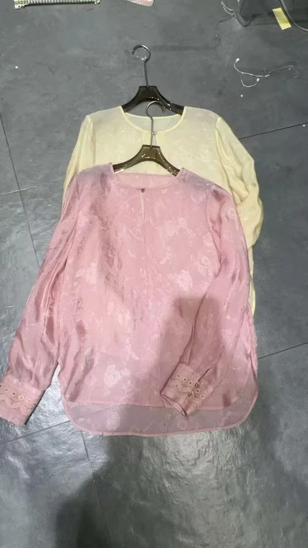 【门店同款】ENJOY夏季云敛-春光推盏袖口刺绣上衣 162350476