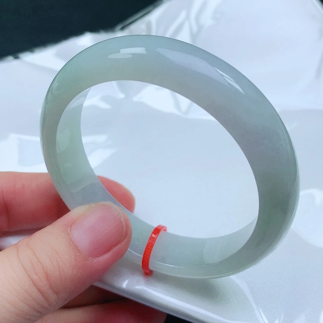 翡翠未镶嵌手镯53