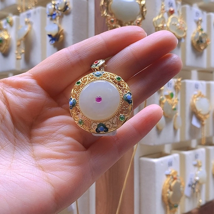 和田玉颈饰银S925镶嵌