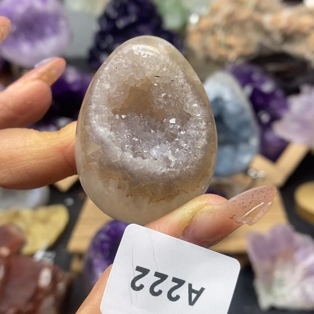 未镶嵌水晶大型摆件（非配饰）