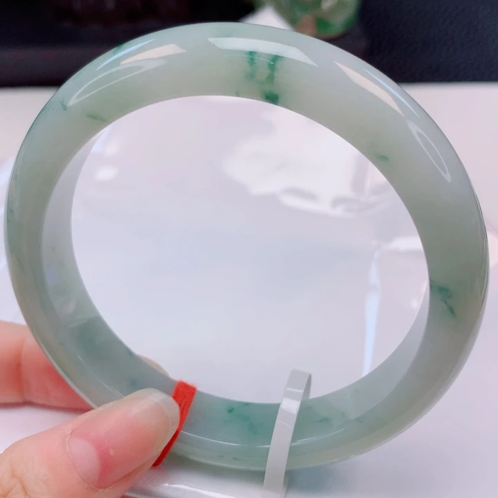 翡翠未镶嵌手镯59圈