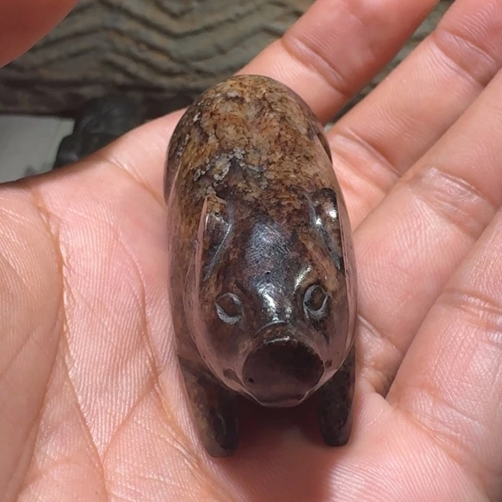 b***哥和田玉（糖玉）未镶嵌挂件