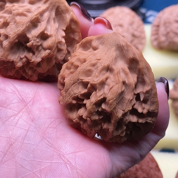 马***功文玩核桃吊坠文玩