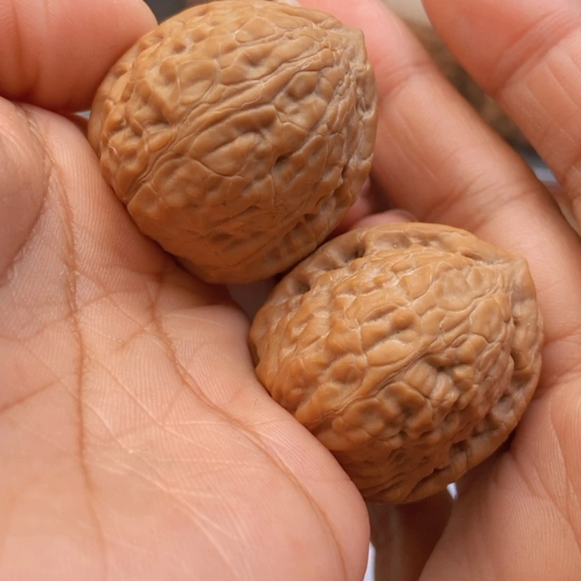 【闪购商品】文玩核桃把件叁**物37舍利子全品